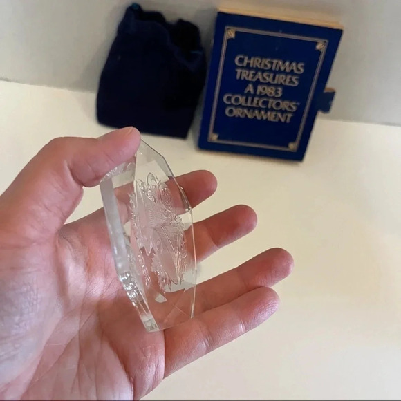 1983 CHRISTMAS TREASURES COLLECTOR'S ORNAMENT-ACRYLIC-IN ORIG. BOX - Picture 6 of 9
